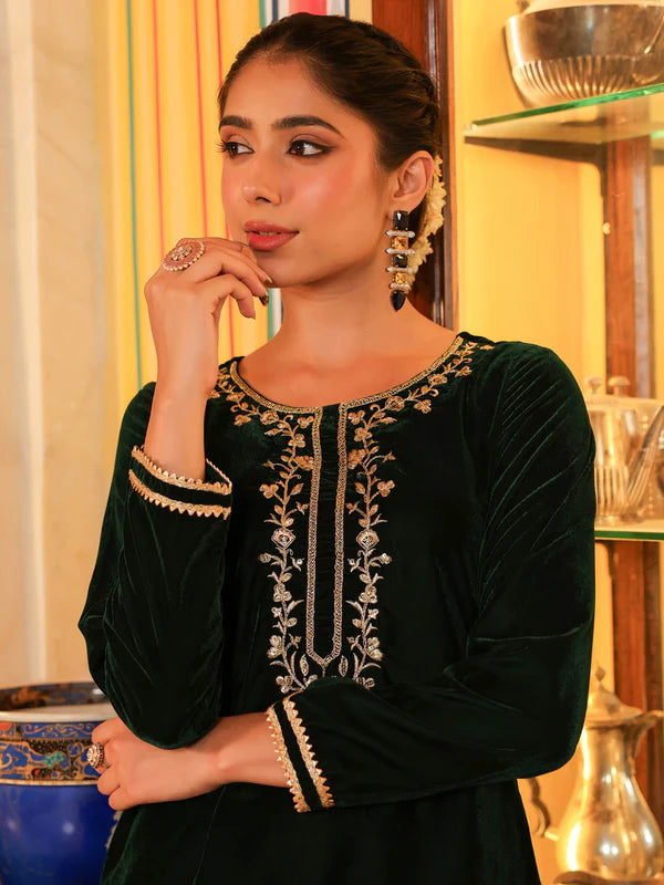 Royal Emerald Green Embroidered Velvet Kurta Set